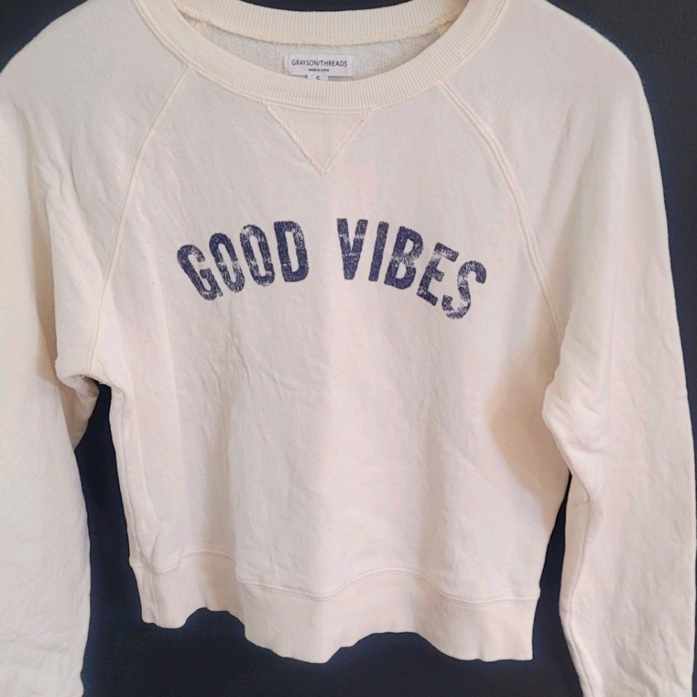 GRAYSON THREADS WOMEN'S SWEATSHIRT